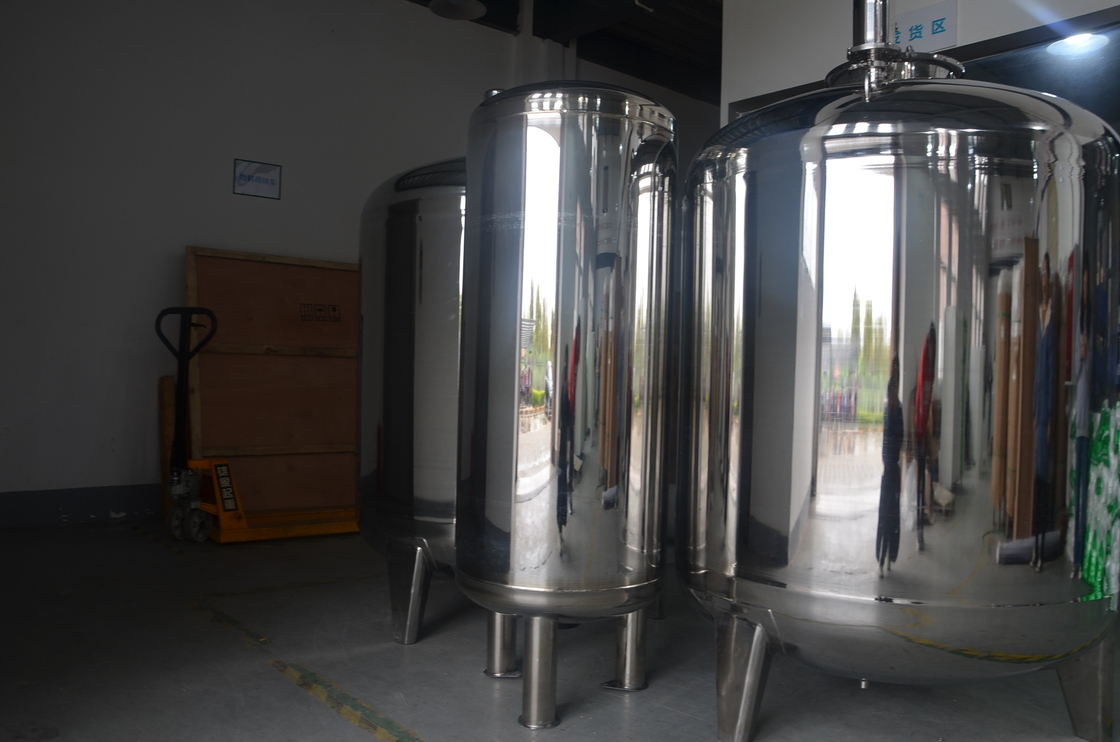 Warm water Verzegelde Opslagtank met Roestvrij staal 316 voor het Systeemtoebehoren van de Waterbehandeling RO