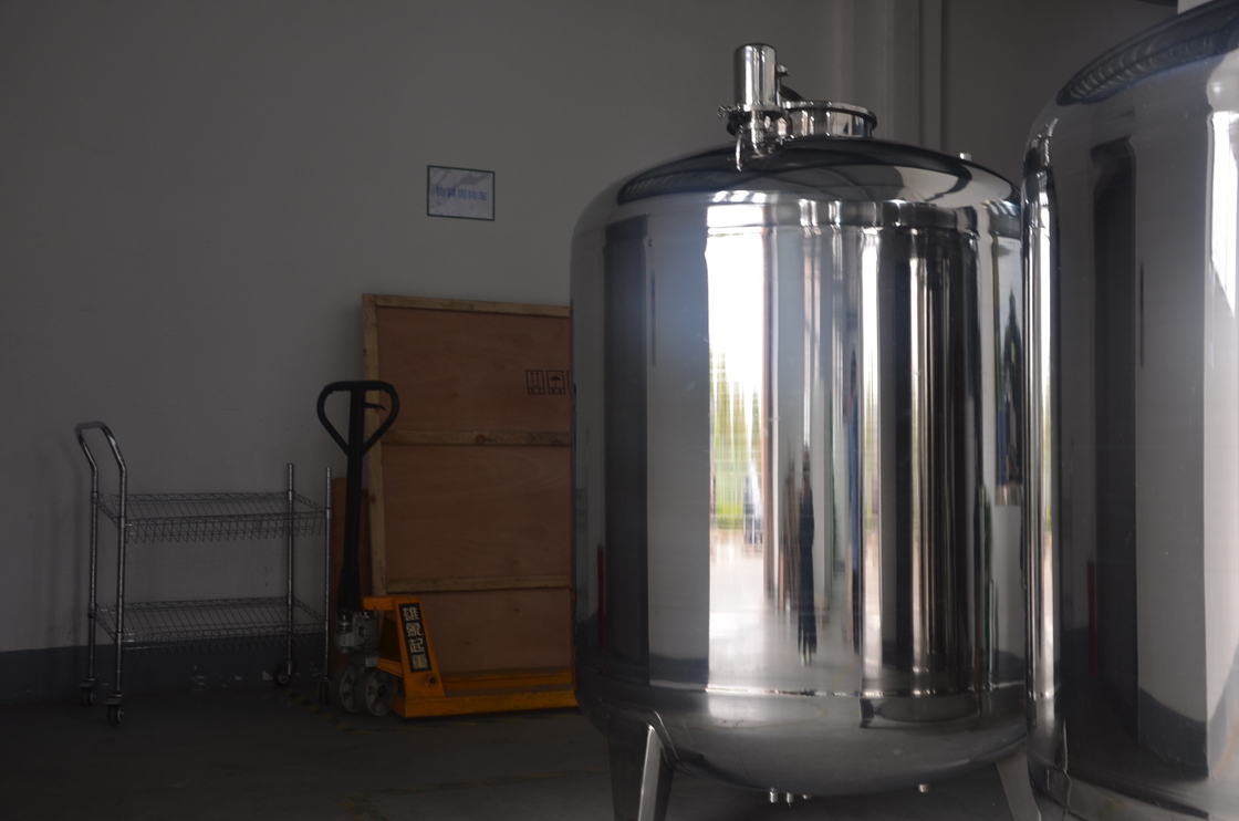Warm water Verzegelde Opslagtank met Roestvrij staal 316 voor het Systeemtoebehoren van de Waterbehandeling RO