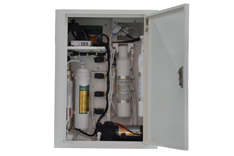 De kleine van het het Systeem ultra Zuivere Water van de Waterbehandeling RO Machine 10L voor Laboratorium