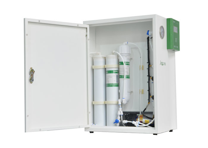 Het medische Kabinetstype Systeem van het Omgekeerde Osmosewater 40 Liter per Uur